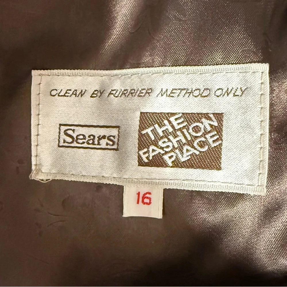 Sears Women's Teddy Jacket in Warm Brown - Picture 3 of 3